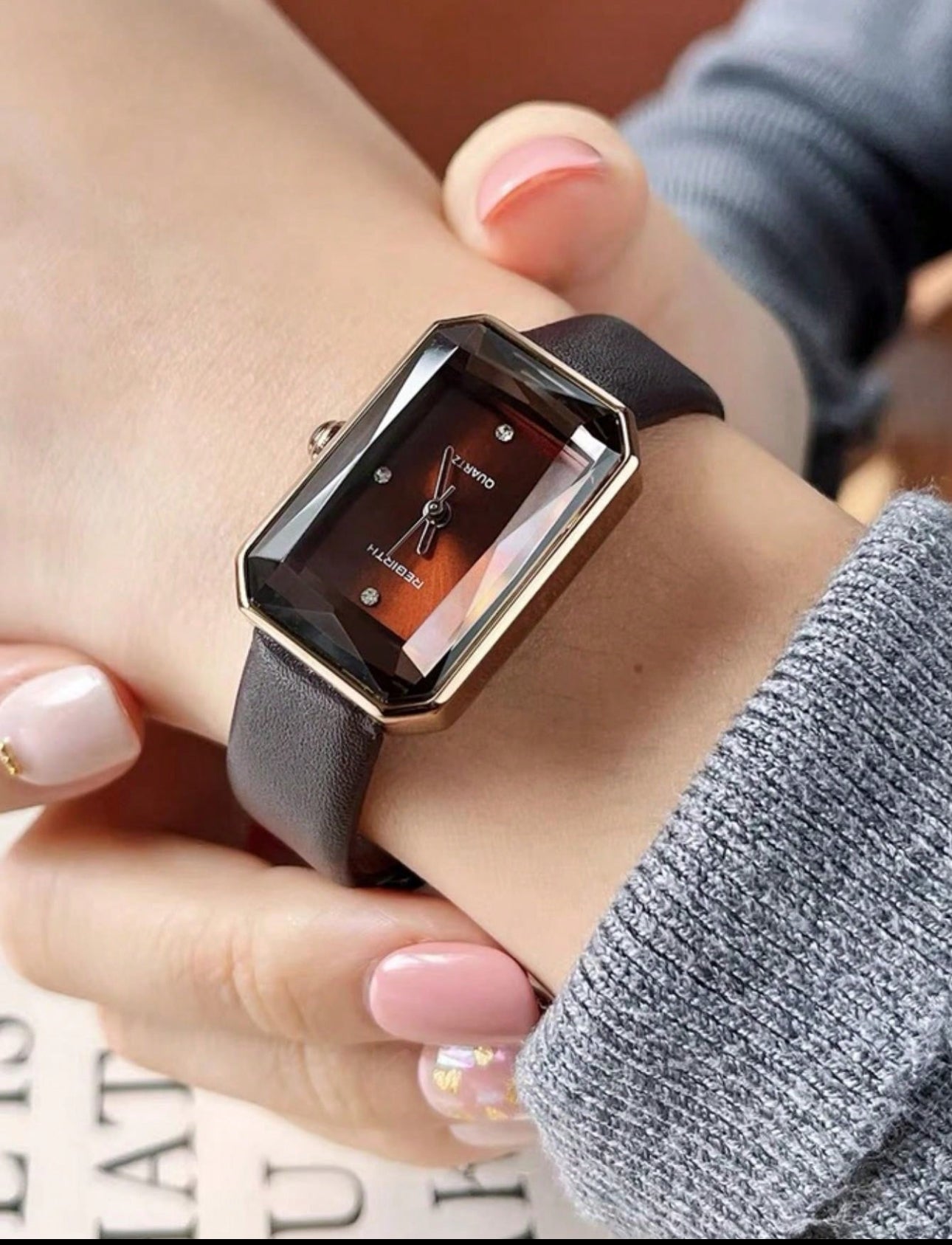 Reloj diseño cuarzo