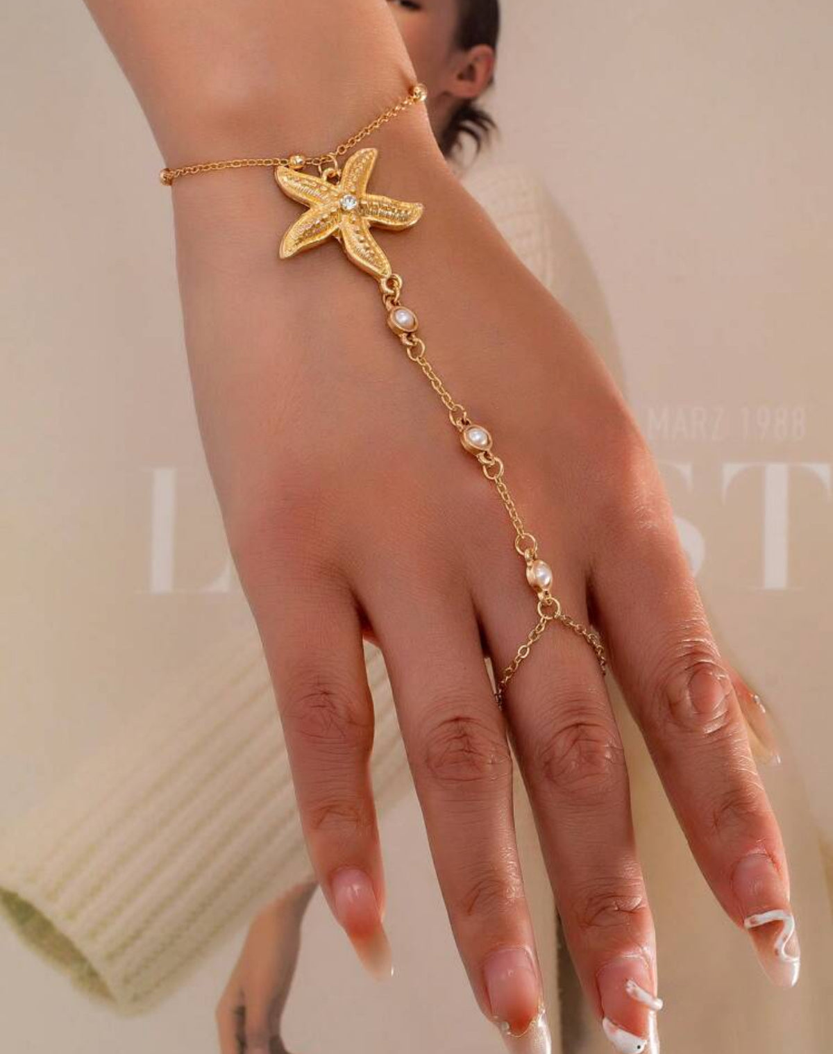 Anillo-pulsera minimalista